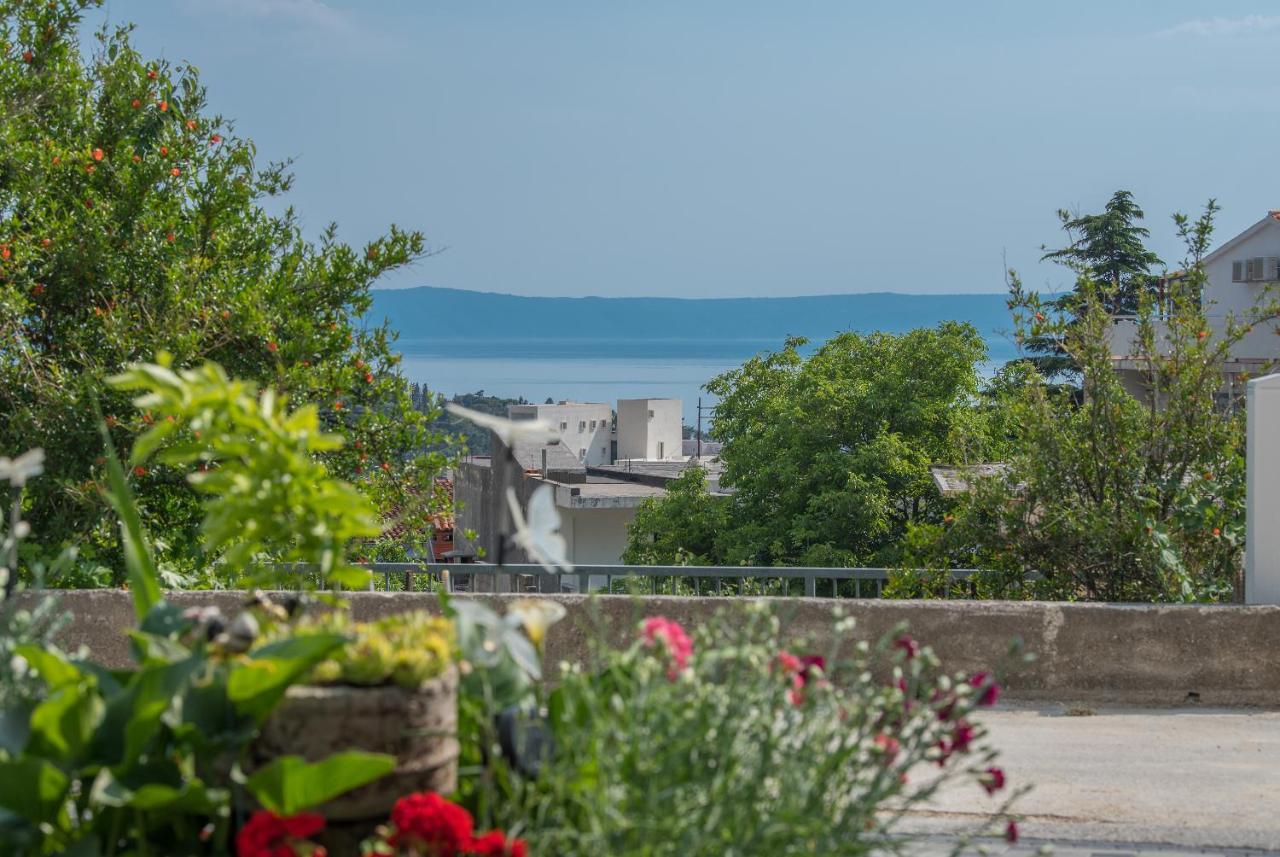 Apartment Strawberry Makarska Bagian luar foto